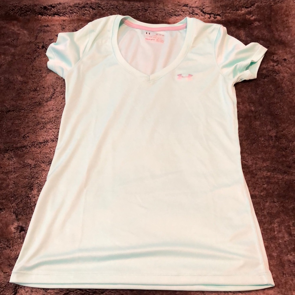 Under Armour tee